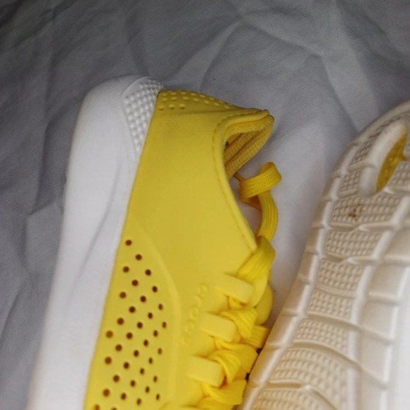 CROCS Kids Yellow Shoes - Picture 9 of 13